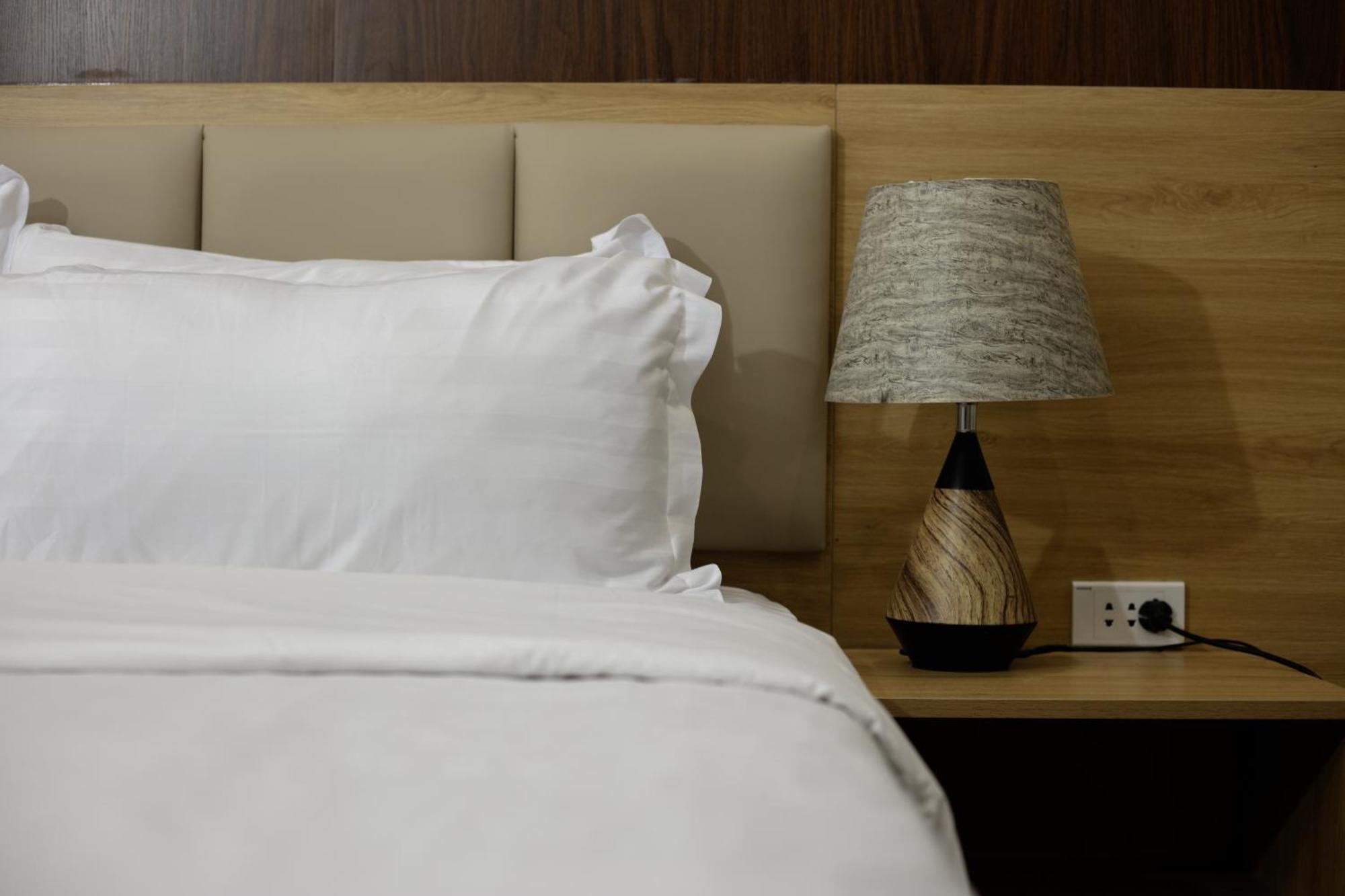 Millennium Hanoi Hotel Экстерьер фото
